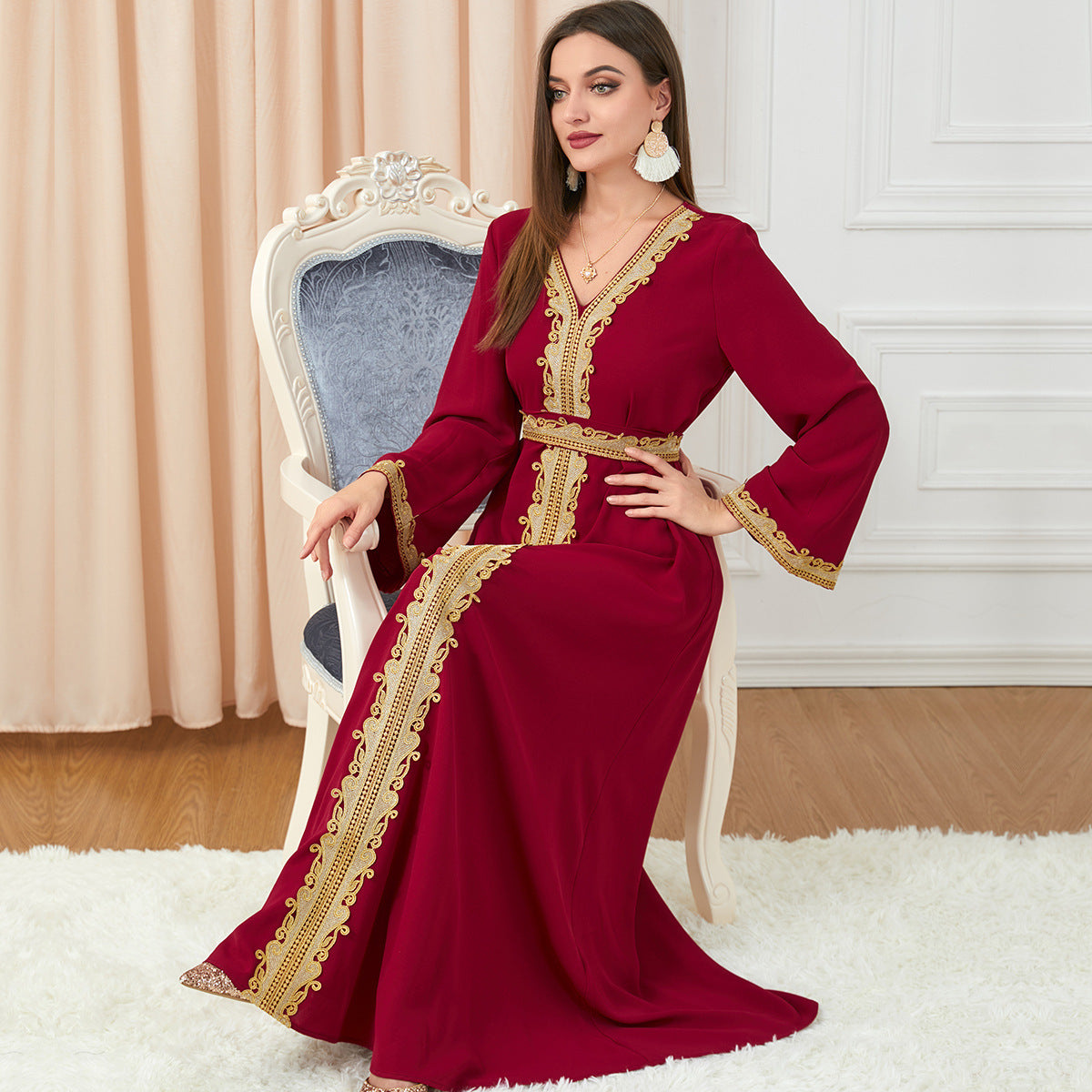 Embroidery Women's Temperament Long-sleeved Dress