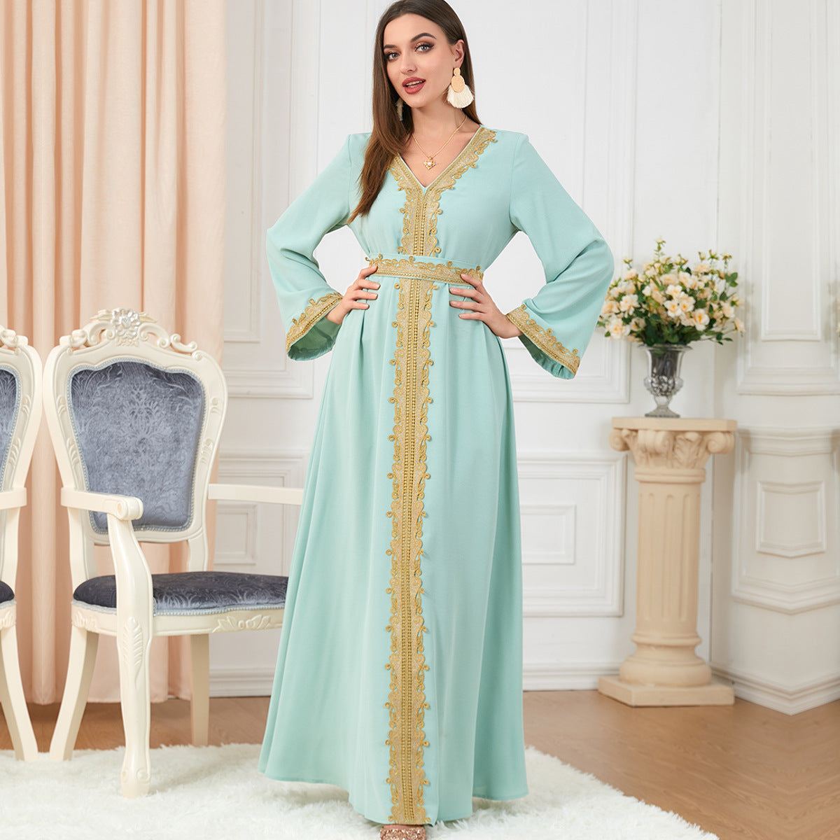 Embroidery Women's Temperament Long-sleeved Dress